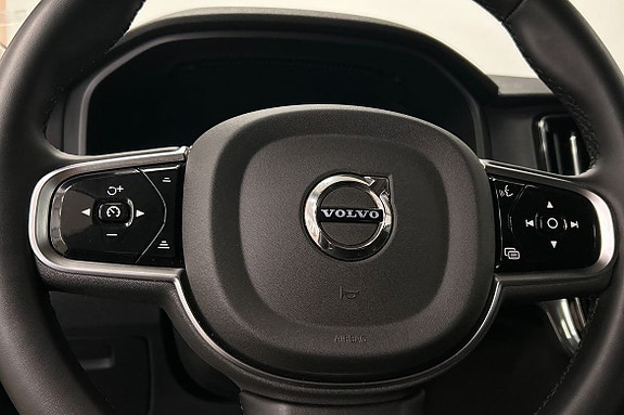 Volvo V90 26 of 29