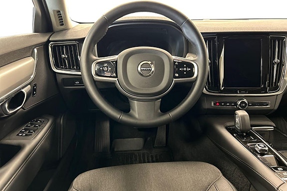 Volvo V90 14 of 29