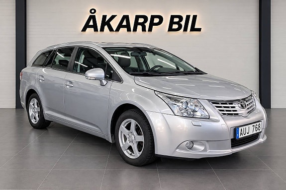 Toyota Avensis 3 of 20