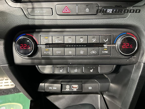 Kia Ceed 12 of 13