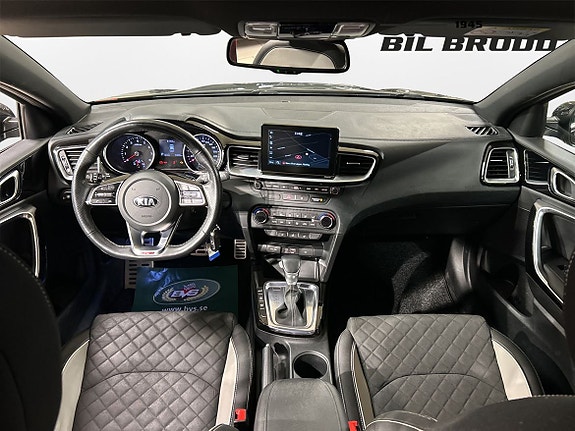 Kia Ceed 7 of 13