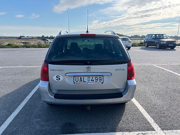Peugeot 307 SW 5 of 11