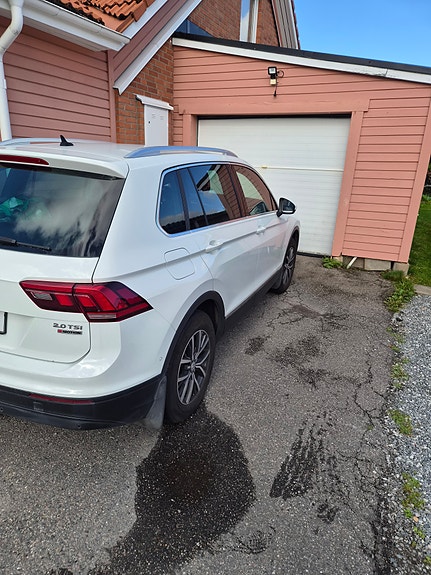 Volkswagen Tiguan 9 of 9