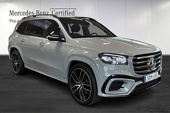 Mercedes-Benz GLS580 2 of 30