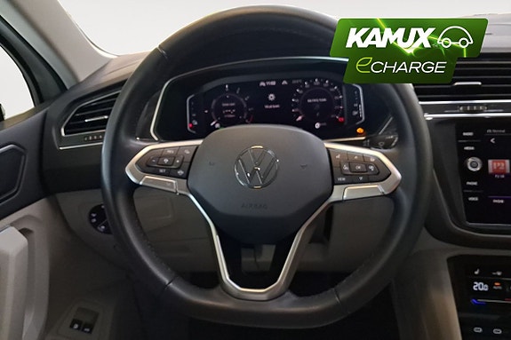 Volkswagen Tiguan 14 of 26