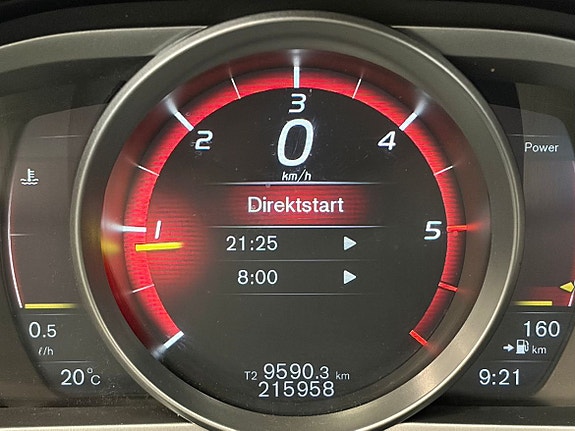 Volvo V40 9 of 19