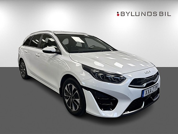 Kia Ceed 3 of 19