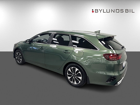 Kia Ceed 6 of 17