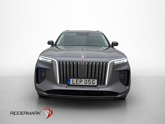 Hongqi E-HS9 2 of 30