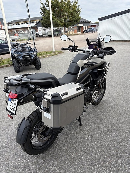 Triumph Tiger 1200 Rally Pro 3 of 6