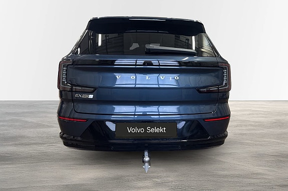 Volvo EX90 8 of 30