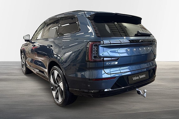 Volvo EX90 2 of 30