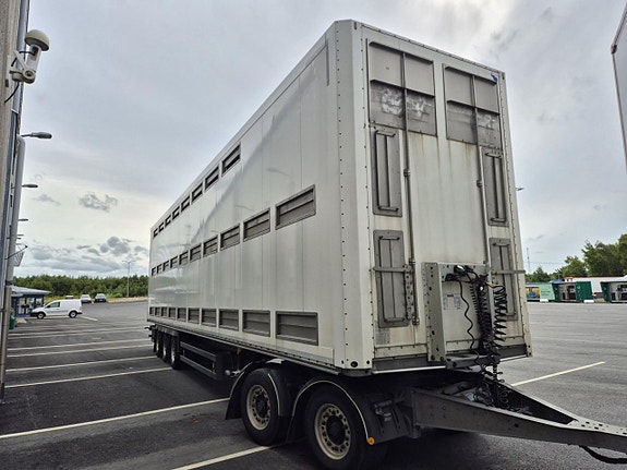 Volvo FH 8 of 8