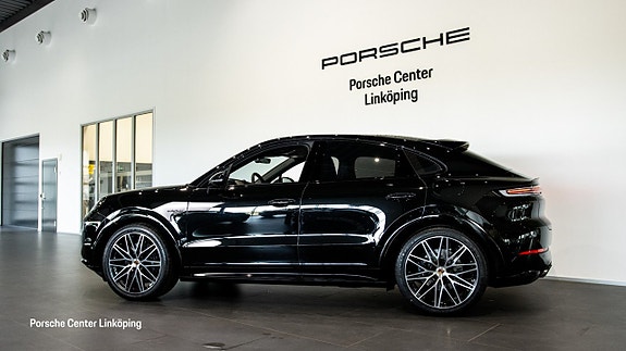 Porsche Cayenne Coupe 4 of 26