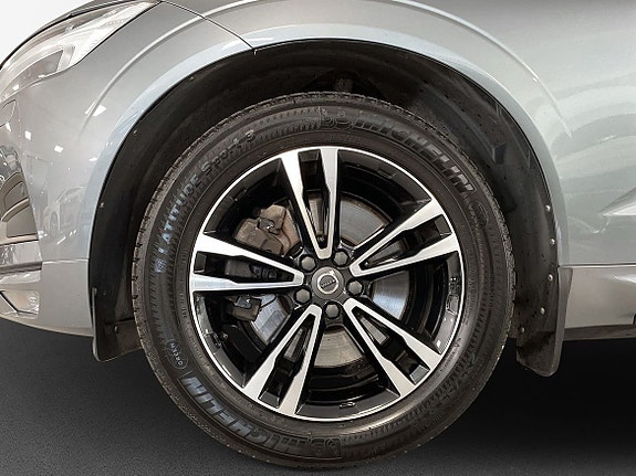Volvo XC60 5 of 13