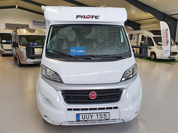 Pilote P600 Essentiel  3500Kg  / Under 6meter 2 of 15