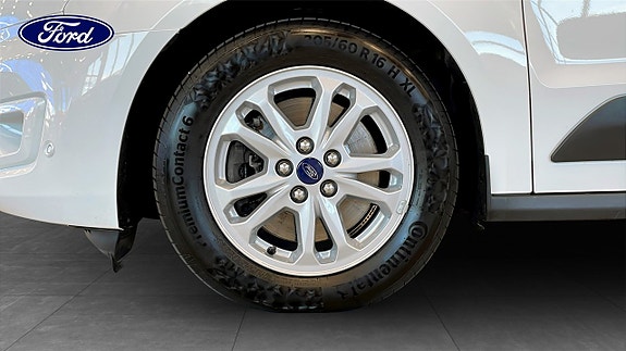 Ford Transit Connect 9 of 12