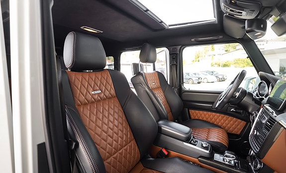 Mercedes-Benz G63 3 of 4