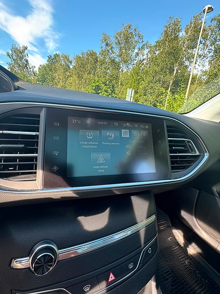 Peugeot 308 10 of 17