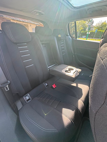 Peugeot 308 14 of 17