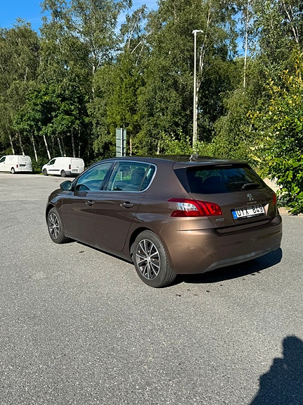 Peugeot 308 5 of 17