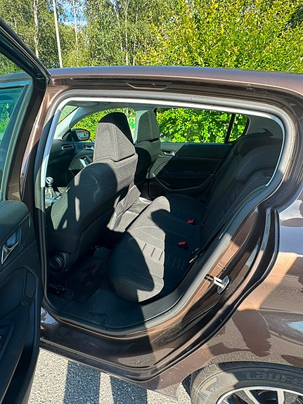 Peugeot 308 17 of 17