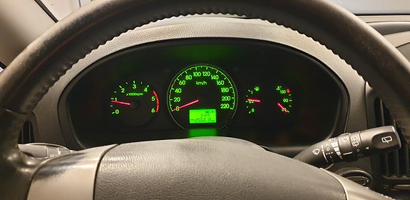 Hyundai H-1 10 of 11