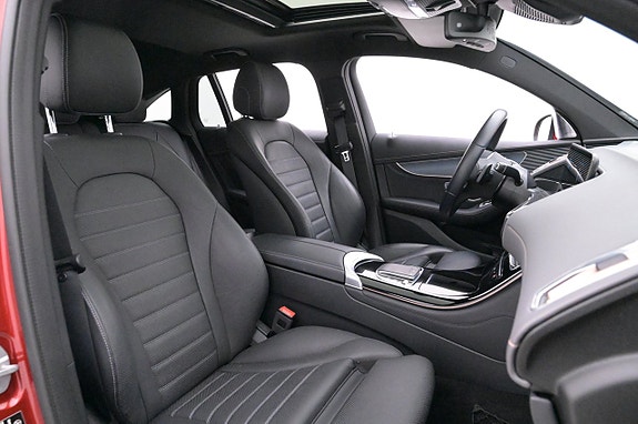 Mercedes-Benz EQC400 15 of 27