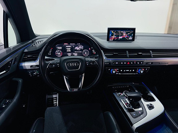 Audi Q7 26 of 28
