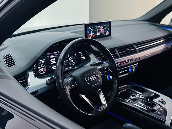Audi Q7 11 of 28