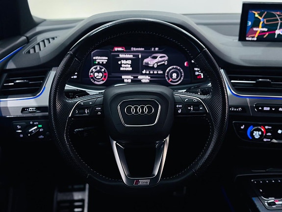 Audi Q7 25 of 28