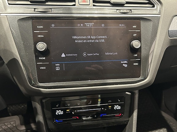 Volkswagen Tiguan 21 of 22