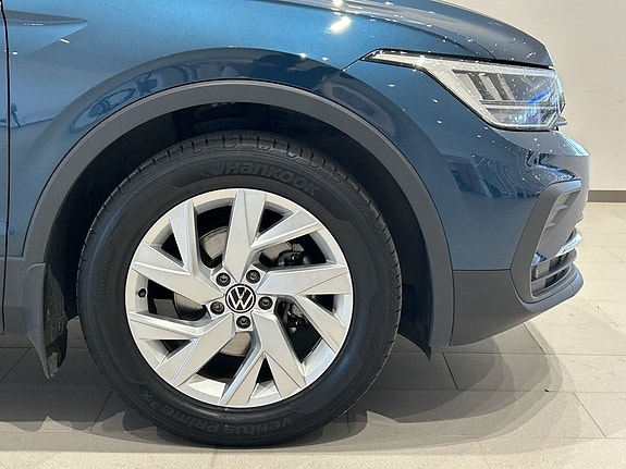 Volkswagen Tiguan 6 of 22