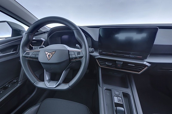 Cupra Leon 8 of 16