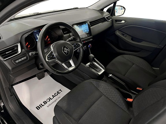 Renault Clio 11 of 30