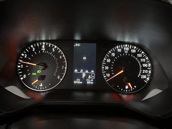 Renault Clio 27 of 30