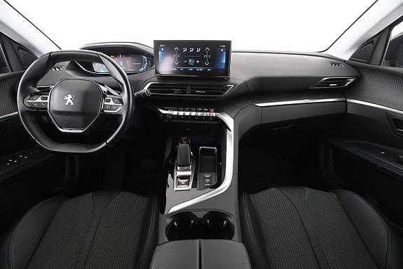 Peugeot 3008 13 of 30