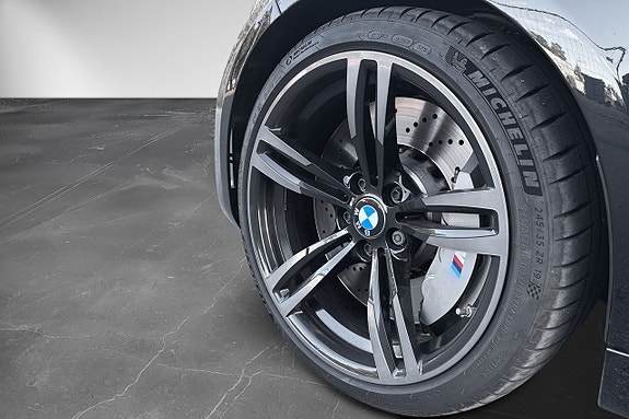 BMW M2 9 of 27
