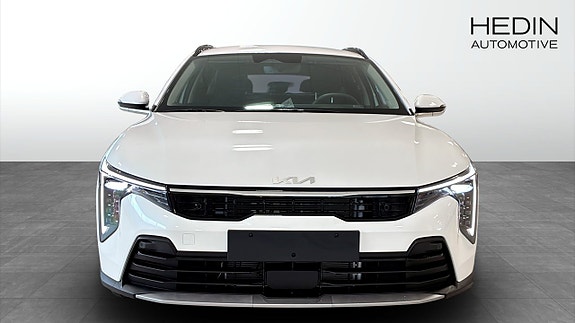 Kia K4 8 of 14