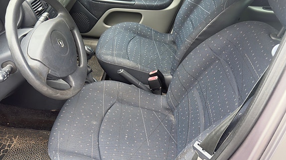 Renault Clio 4 of 5