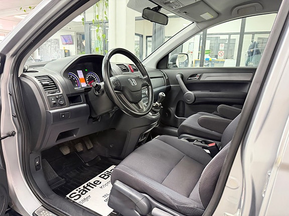 Honda CR-V 22 of 26