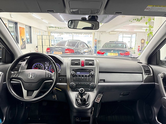 Honda CR-V 19 of 26