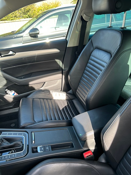 Volkswagen Passat 8 of 9