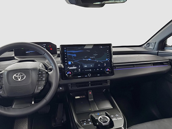 Toyota C-HR+ 10 of 16
