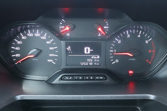Peugeot Partner 13 of 18