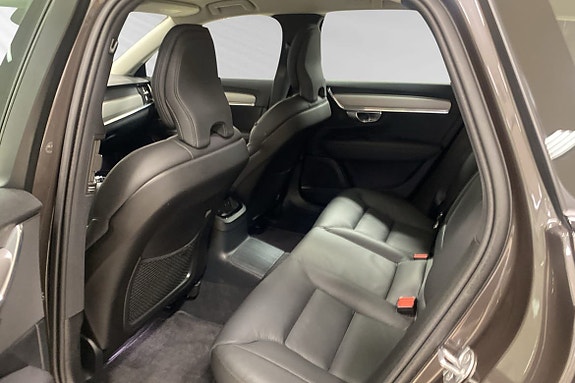 Volvo V90 9 of 22