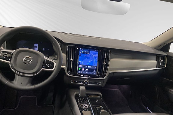 Volvo V90 10 of 22