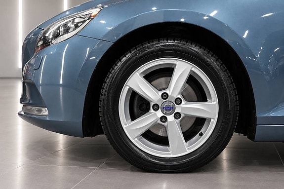 Volvo V40 5 of 15