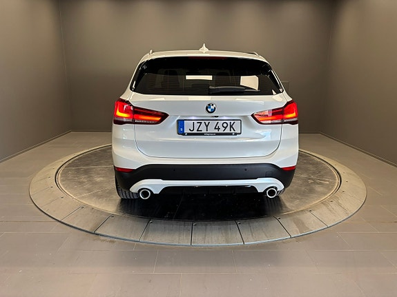 BMW X1 4 of 25