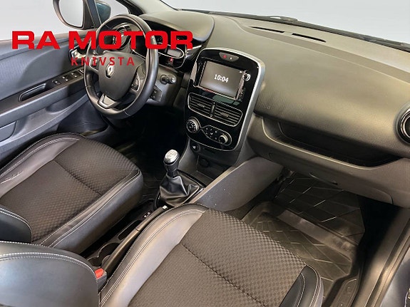 Renault Clio 10 of 21